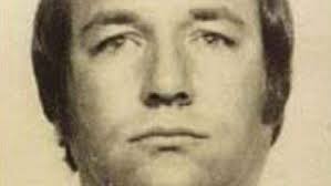 In this capacity, he worked for both the cia and pablo escobar. Barry Seal 5 Fast Facts You Need To Know Heavy Com