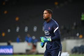 Donnarumma is poised to depart the san siro after failing to sign an extension. Bleus Premiere Selection Pour Mike Maignan Lille Contre L Ukraine L Equipe