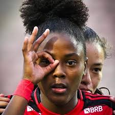 Fla tenta fim de jejum em meio a queda de braço de Bap com futebol feminino