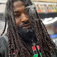 JUNE SUNDAE: Strawberry Shortcake 🍓 Three scoops of our rich, Vanilla  custard, loaded with ladles of fresh strawberries and shortbread cookie  pieces. Topped off with hand-made whipped cream, powdered sugar, and a