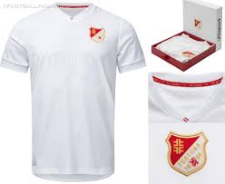 Die sportmarke adidas wurde zum ausstatter der nationalmannschaft und überzeugte die sportler mit innovativen produkten. Fortuna Dusseldorf 125th Anniversary Kit Football Fashion