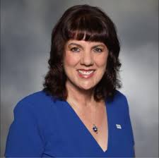 🎉 Meet the 2025 Tuition for Vet Techs Scholarship recipients! In  celebration of National Veterinary Technician Week, 18 veterinary  technician students and recent grads each received $2,500 in tuition  assistance from NAVTA