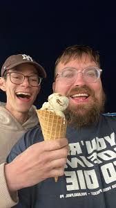 Zach Hecht (@zachster189)