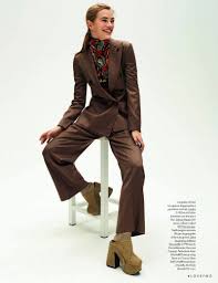 Giorgio armani acqua di gioia (джорджио армани аква ди джиоиа). Changes In Elle Italy With Mathilde Brandi Wearing Borbonese 1910 Silvian Heach Lardini Id 61475 Fashion Editorial Editorial Fashion Fashion Fashion News