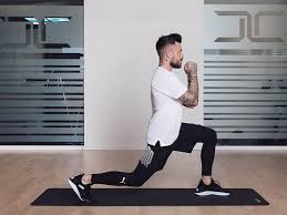 Dann müssen die sportübungen eben nach hause geholt werden! Krafttraining Fur Laufer 7 Ubungen Fur Ein Effektives Workout Keller Sports Guide Premium Sport Brands Produkte Und Coole Insights