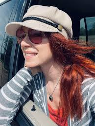 🍀decided to see how much fire and sparkle I could capture while waiting  for hubby💕 (Fire Kit) my roots are getting pretty dark and contemplating a  few subtle highlights around the face?