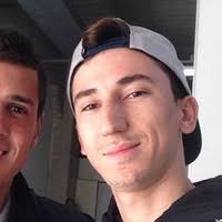 60+ perfiles de «Lucas Hofmann»