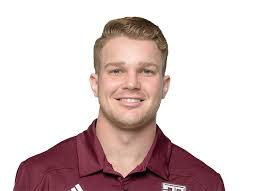 Sam Mathews's Instagram, Twitter & Facebook