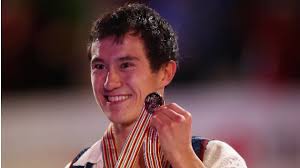 Patrick Chan wins third-straight world figure skating championship