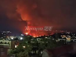 Simera i imerida gia ton koronoio kai tin parapliroforisi Twra Patra Megalh Pyrkagia Sta Syxaina Ekleise H Perimetrikh H Fwtia Perase Katw Apo Thn Koiladogefyra Fwto Neotera Tempo24 News
