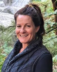 Emma Muir's Instagram, Twitter & Facebook