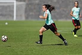 It is the women's section of sporting clube de portugal. Abrantes Futebol Feminino Selecao A Feminina E Abrantina Joana Marchao Defro Benfica Sporting Futebol Feminino Futebol