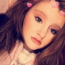 Brittney Hiatt's Instagram, Twitter & Facebook