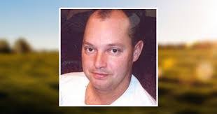 Aaron Hinton's Instagram, Twitter & Facebook