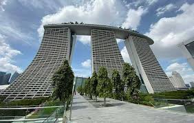 Discover the marina bay sands in singapore, a high tech architectural masterpiece housing a hotel and other surprises. The Marina Bay Sands Pool Is It Worth The Cost Of Staying