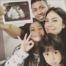 Kalau dah namanya nabil ahmad, memang tak sabar lah nak tahu jawapan dia dalam ask me question kan ? Nabil Bakal Timang Anak Lagi