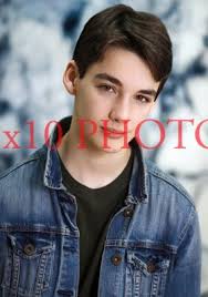 DYLAN KINGWELL #31,the good doctor,baby-sitters club,superman & lois,8x10  PHOTO