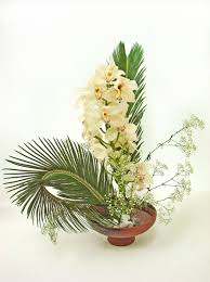 The practice of using flowers as offerings in temples originated in the seventh century when buddhism was first introduced to japan from china and korea, but the formalized version of ikebana didn't begin until the muromachi period around the 15th or 16th century. What Is Ikebana The Japanese Art That S Making A Comeback Artsy