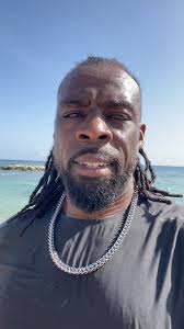 ✅#LeadershipCoaching thought of the day. You are a ______. It is an honor  to be a ______. A title does not make you a _______. Treat people with  honor, dignity and respect. Expect the best today. ...