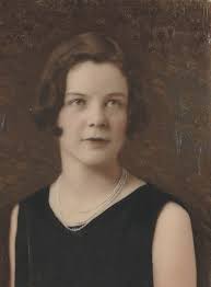 Dad always gets the better picture of me (right)…. Mom