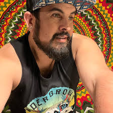 Frank Suda's Instagram, Twitter & Facebook