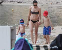 Ολυμπία χοψονίδου | έτσι είναι το σώμα της λίγες ημέρες μετά τη γέννηση της κόρης της. Olympia Xopsonidoy Celebrities Eidhseis Yupiii Gr