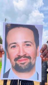 Lin-Manuel Miranda Lookalike contest winner is Fernando Zermeno Garavito!  ⭐️ Thanks to all the Lin's that SHO'd up, including Lin's actual dad  @vegalteno! See you at the SHO! #linmanuelmiranda #linmanuel #usnavi  #hamilton #