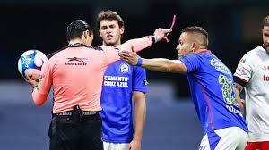 Unusual The Referee Covers A Goal For Cruz Azul Against Toluca And The Memes Did Not Forgive Him Ruetir