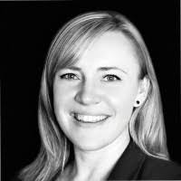 Karin White's Instagram, Twitter & Facebook