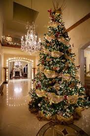 50 Luxury Gold Christmas Decor Ideas Elegant Christmas Trees Gold Christmas Decorations Best Christmas Tree Decorations
