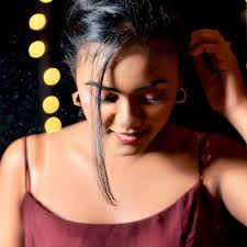 Rumali Gunasinghe updated her profile picture.