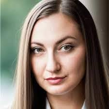 Claudia Cavanaugh's Instagram, Twitter & Facebook