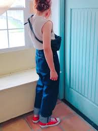 Kyaonnn Kutirのデニムパンツを使ったコーディネート ファッション パンツ ファッションコーディネート