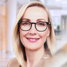 Thank you to Chief Executive Women (CEW) for this wonderful opportunity. I  am very excited to attend Stanford in November and share my learnings with  Aon and the broader CEW community on