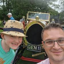 Hey all, I was just wondering what's the protocol to putting a boat