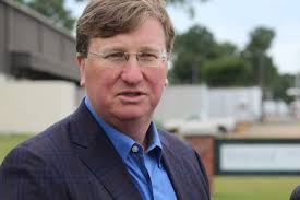 Lee releases campaign commercial