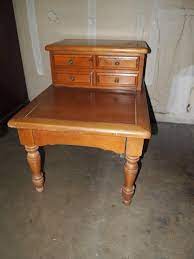 Ethan allen dining table : Sac Valley Auctions Lot 67 Vintage Maple End Table Ethan Allen Furniture Unique Tables End Tables
