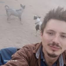 Caleb Solomons's Instagram, Twitter & Facebook