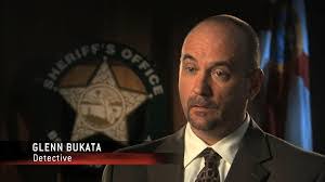 Tony Loe's Instagram, Twitter & Facebook