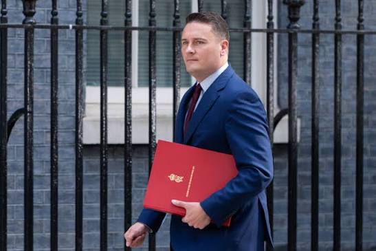 Ex-British health secretary says he backs Andy Burnham's return to parliament