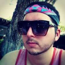 justin michaelson (@jmike87)