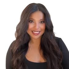 isuzu #mediumdutytrucks #rushtruckcenters #commercialtrucks #isuzunrr  #trucksales