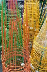 Gardener S Blue Ribbon 42 In Heavy Duty Green Tomato Cage 901594gr The Home Depot Tomato Cages Planting Flowers Rock Wall Fencing