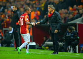 Roberto mancini was appointed galatasaray manager in september 2013. Roberto Mancini Wesley Sneijder I Galatasaray Askii Facebook
