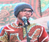 Pemuda hijrah memiliki saluran (channel) di youtube bernama shift serta berbakai akun media sosial. Hanan Attaki Wikipedia Bahasa Indonesia Ensiklopedia Bebas