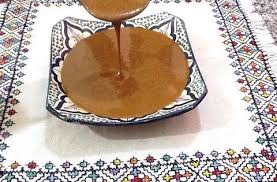 أملو باللوز زيت الارڭان و العسل وصفة جد صحية و لذيذة Moroccan Dip Of Almonds Amlou Youtube Tiered Cakes Tiered Cake Stand Cake
