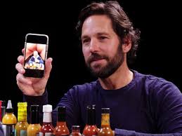 Check spelling or type a new query. Paul Rudd Has A Trick To Make His Fingers Look Like A Butt In Photos