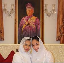 The elite group in the federal government has been largely unified by tengku abdul rahman (called the tengku), whose influence on behalf of the. Mystory On Twitter 1848 His Majesty King Otto Of Bavaria Was Born At The Residenz In Munich He Reigned From 1885 1913 Https T Co Qe9mgxybnq Twitter