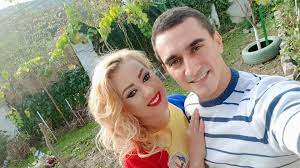 Si desi isi petrece foarte mult timp la antrenamente, marian se gandeste deja la urmatoarea vacanta alaturi de sotia sa. Larisa È™i Marian DrÄƒgulescu S Au ImpÄƒcat DupÄƒ 11 Ani Au Revenit Unul In BraÈ›ele Altuia DupÄƒ Mai Multe RelaÈ›ii EÈ™uate