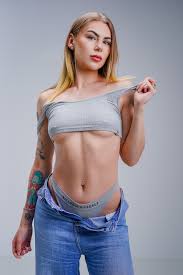 Tina Snows - Free nude pics, galleries & more at Babepedia